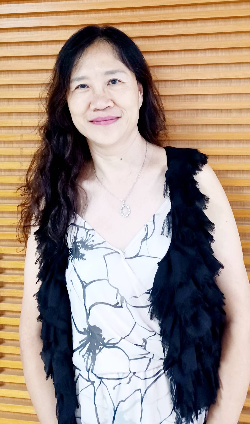赵雅君(副教授级专业技术人员) 赵雅君(副教授级专业技术人员)